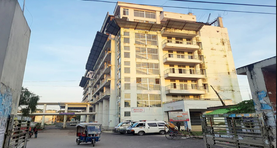 বরগুনা সদর হাসপাতাল ভবনটি এক বছরেও চালু হয়নি