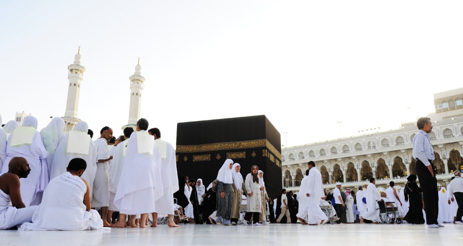 এ বছর হজে যাবেন ১ লাখ ২৭ হাজার মানুষ