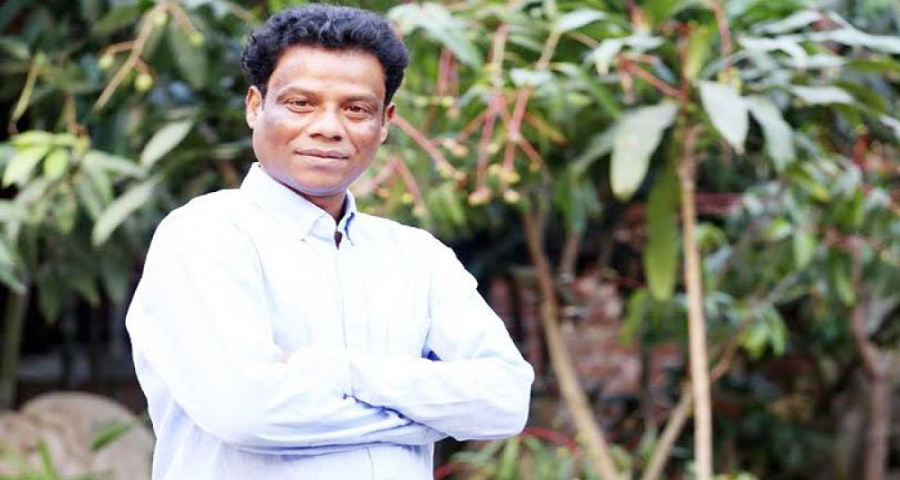 গায়ক আকবর মারা গেছেন