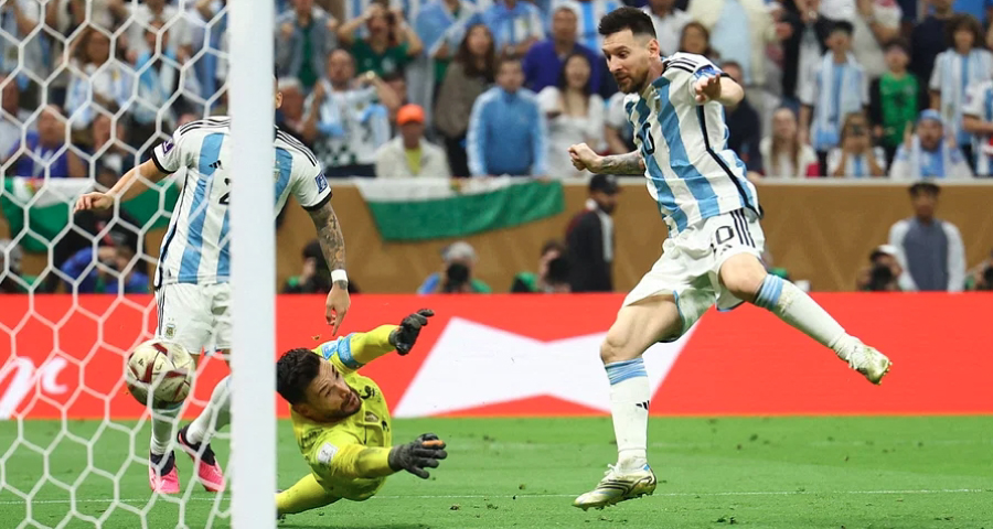 বিশ্বকাপের ফাইনাল আবারও খেলার দাবিতে ২ লাখ সই নিয়ে পিটিশন