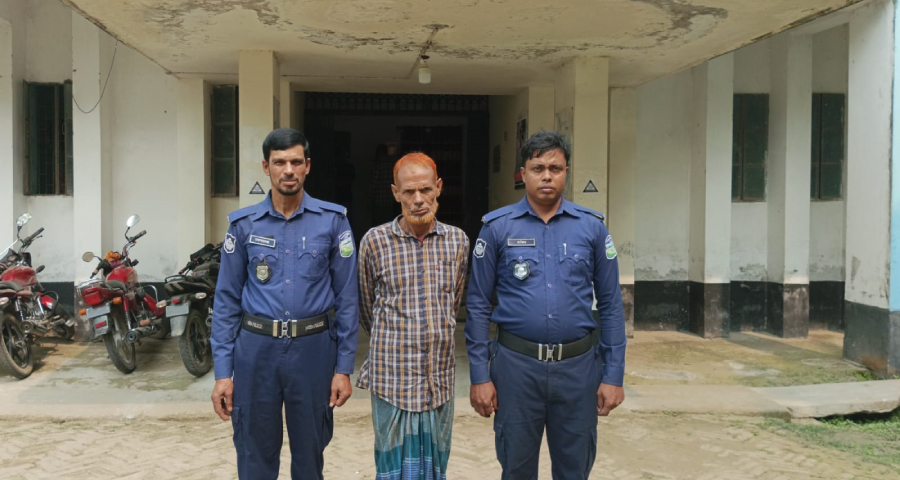 জামালপুরে শিশু ধর্ষণের অভিযোগে সাবেক ইউপি সদস্য গ্রেফতার