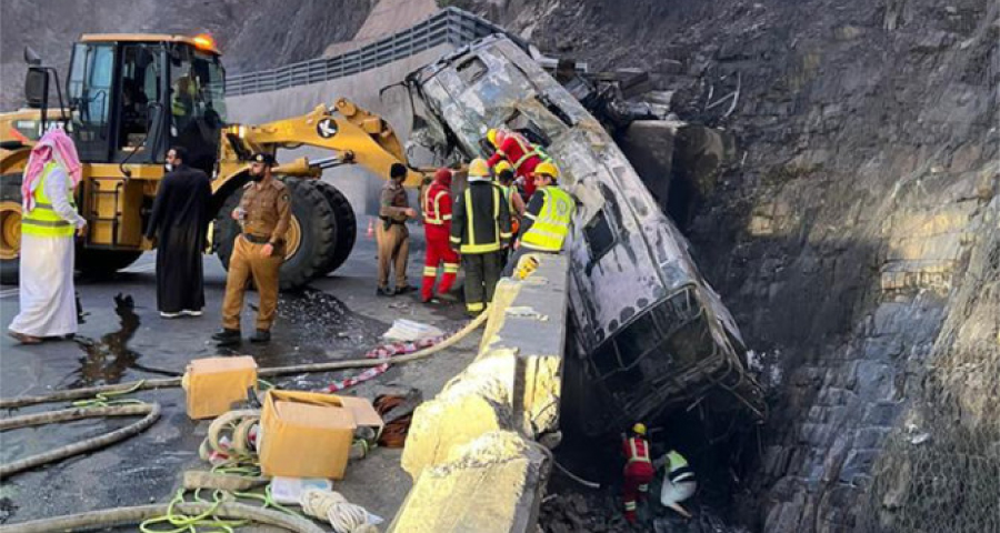 সৌদিতে ওমরাযাত্রীদের বাস দুর্ঘটনা : নিহত বাংলাদেশির সংখ্যা বেড়ে ১৮