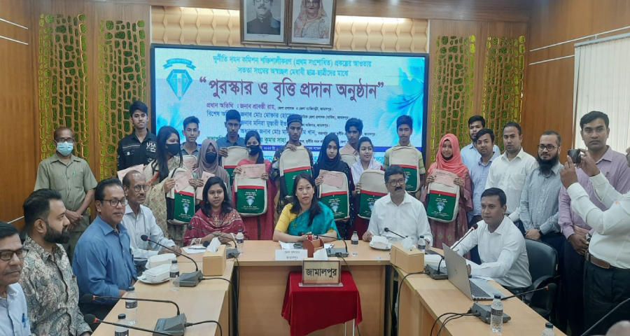 সমাজকে শুদ্ধ করতে দুর্নীতি প্রতিরোধ কমিটি ও সততা সংঘের ভূমিকা গুরুত্বপূর্ণ