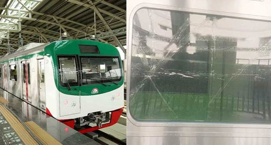 মেট্রোরেলে ঢিল, ১০ লাখ টাকা ক্ষয়ক্ষতির অভিযোগে মামলা