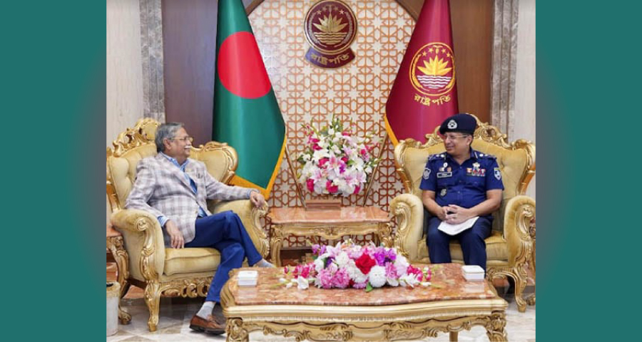 পুলিশকে আরও জনবান্ধব হওয়ার নির্দেশ রাষ্ট্রপতির