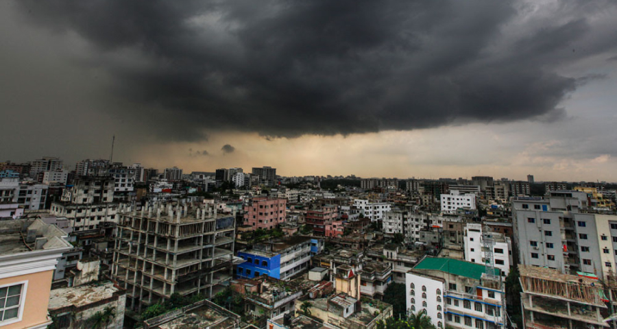 দেশের ১১ অঞ্চলের ওপর দিয়ে ৬০ কিলোমিটার বেগে ঝড়ের পূর্বাভাস