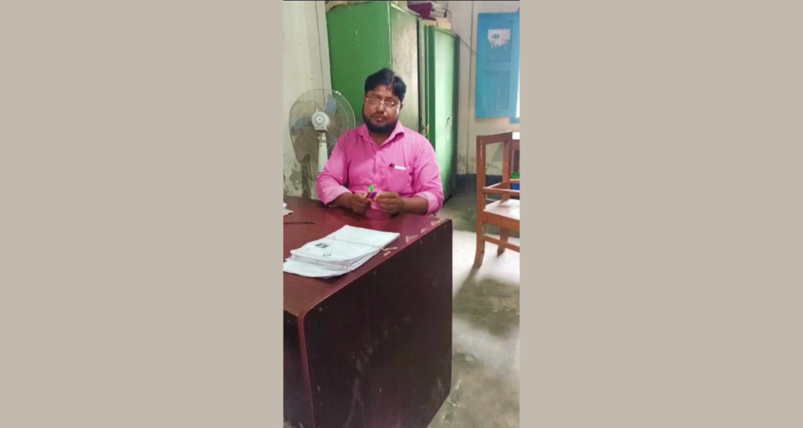 টাকা দিলেই মিলবে উপবৃত্তি আশ্বাসে শিক্ষার্থীদের টাকা আত্মসাৎ এর অভিযোগ