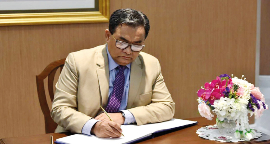 বিচার বিভাগকে রাজনৈতিক প্রভাবমুক্ত রাখতে হবে: প্রধান বিচারপতি