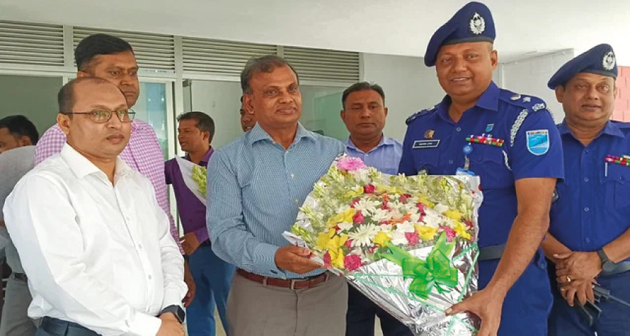 তফসিল নভেম্বরে, জানুয়ারির প্রথম সপ্তাহে সংসদ নির্বাচন : ইসি আনিছুর রহমান