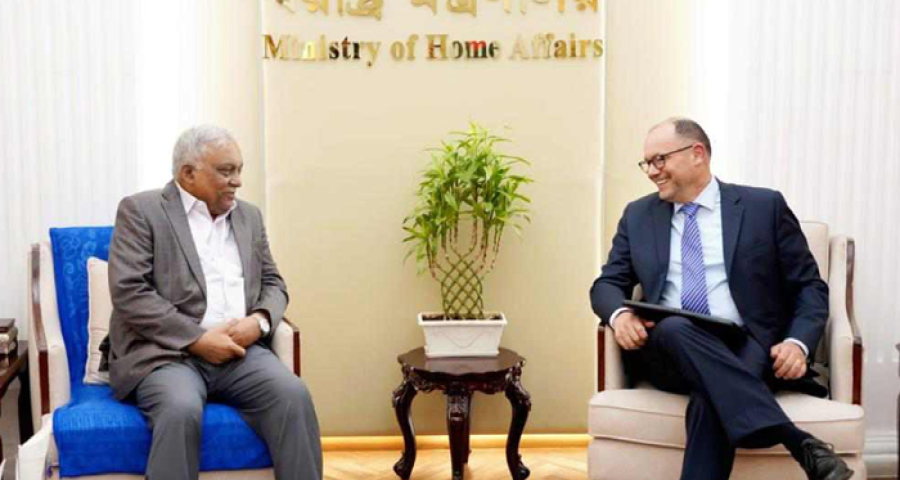 বিএনপির কর্মসূচিতে রাস্তা বন্ধ হবে কিনা জানতে চেয়েছেন মার্কিন রাষ্ট্রদূত