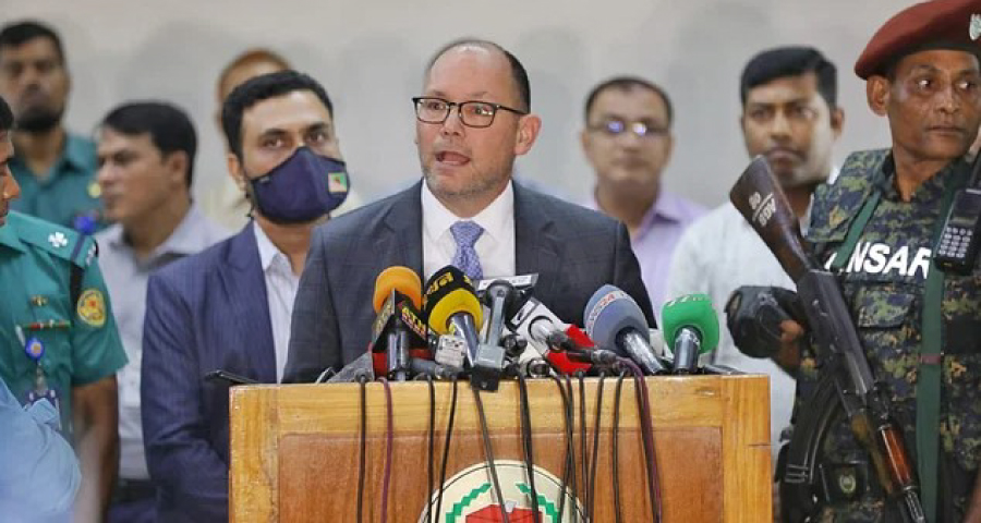 সব পক্ষ শর্তহীন সংলাপে বসবে, পিটার হাসের আশাবাদ