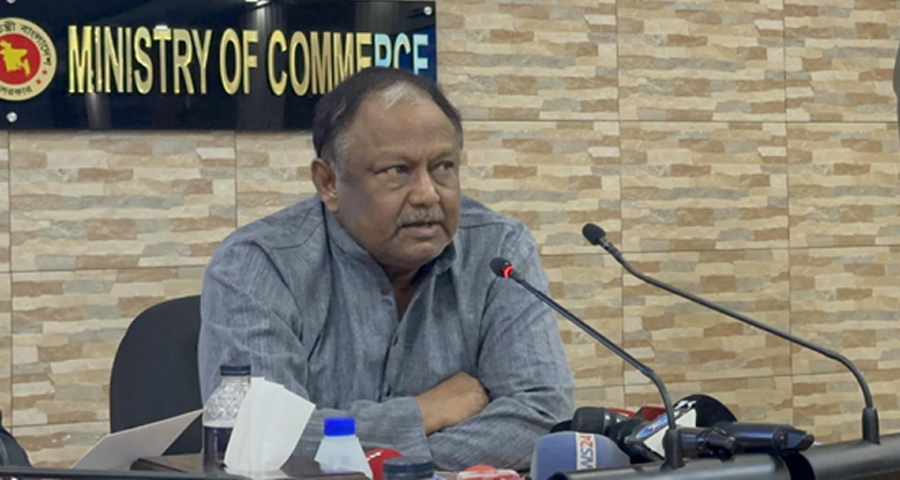 আমার এলাকার নারীরা দিনে তিনবার লিপস্টিক লাগাচ্ছে: বাণিজ্যমন্ত্রী