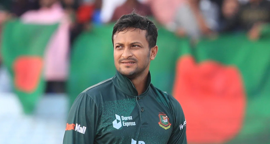 তিন আসনে আ.লীগের মনোনয়ন ফরম কিনলেন সাকিব