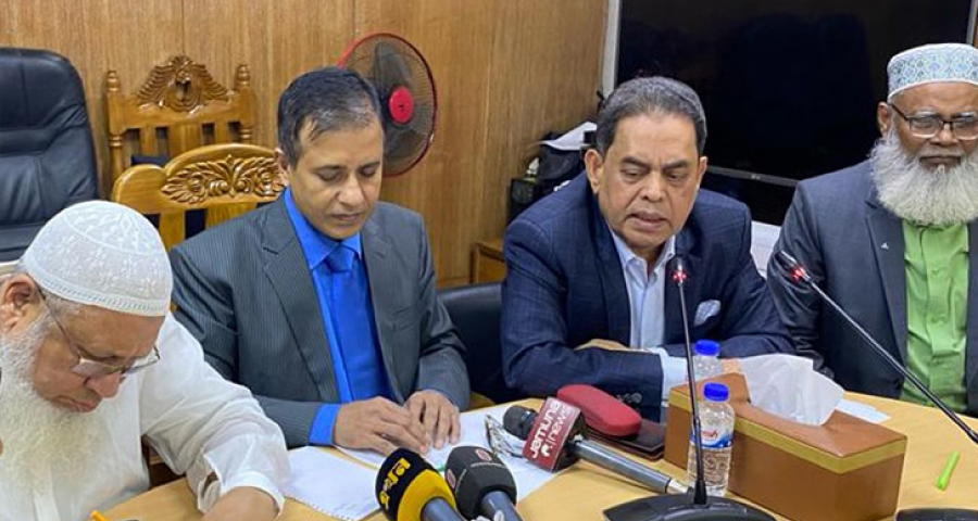 পোশাকশ্রমিকের ন্যূনতম মজুরি সাড়ে ১২ হাজার টাকা চূড়ান্ত