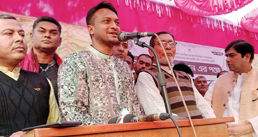 আমি চাই আপনাদের মাঝে থাকতে, সেবা করতে : সাকিব