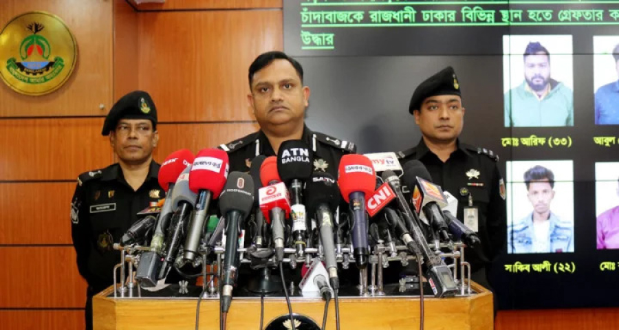 ট্রাকে চাঁদাবাজির কারণে নিত্যপ্রয়োজনীয় পণ্যের দাম ঊর্ধ্বমুখী: র‍্যাব