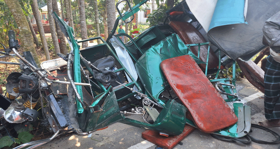 জামালপুরে ট্রাকের ধাক্কায় নিহত ১, আহত ৩