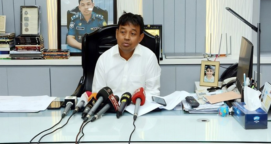 এমপি আজীমের মরদেহ পাওয়ার সম্ভাবনা নেই: ডিবিপ্রধান