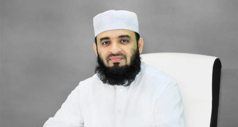 কোকের সেই বিজ্ঞাপন নিয়ে এবার কড়া সমালোচনা করলেন মিজানুর রহমান আজহারী