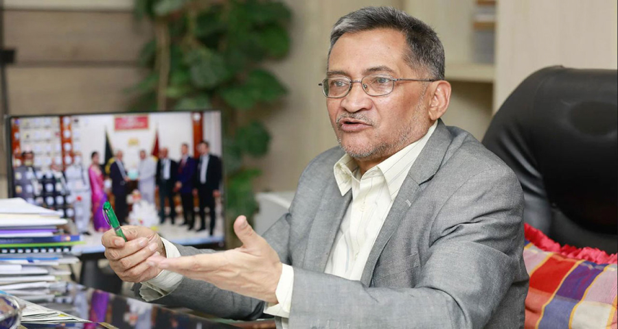 ইউজিসি চেয়ারম্যানের পদত্যাগ