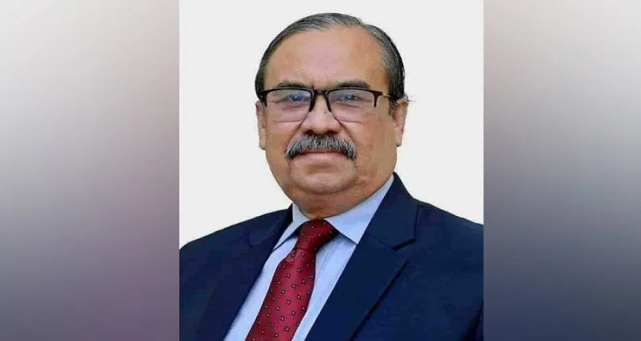 দেশ ছেড়েছেন সদ্য সাবেক প্রধান বিচারপতি ওবায়দুল হাসান