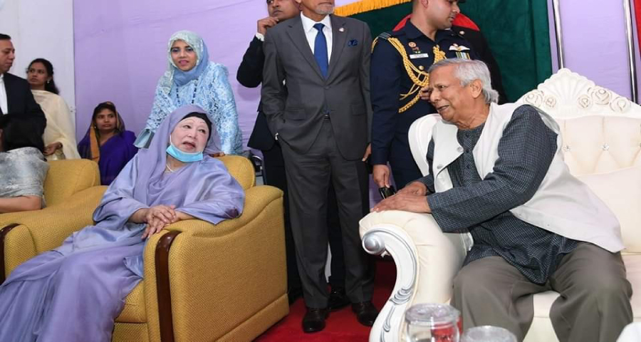 খালেদা জিয়াকে সেনাকুঞ্জে আনতে পেরে আমরা গর্বিত : প্রধান উপদেষ্টা