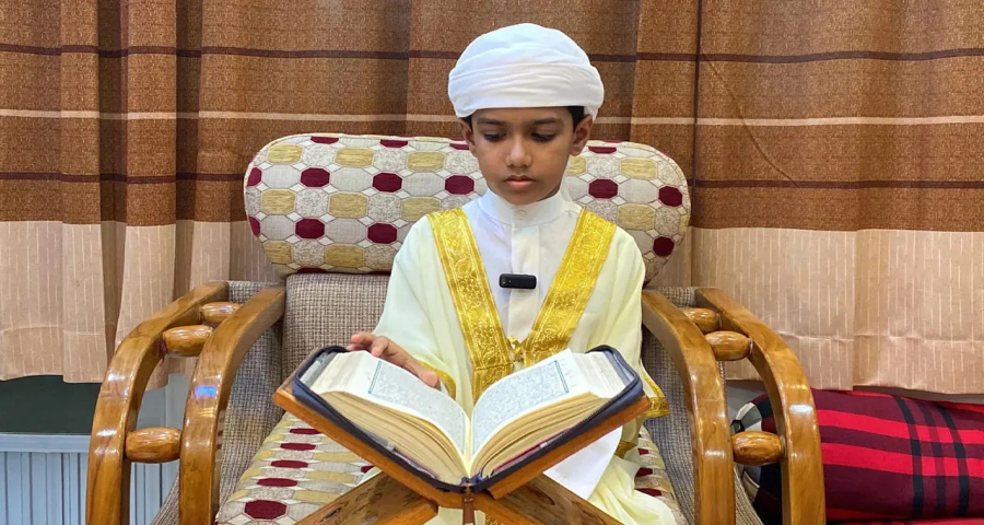 মাত্র ৪৯ দিনে কোরআনে হাফেজ হাবিবুর রহমান